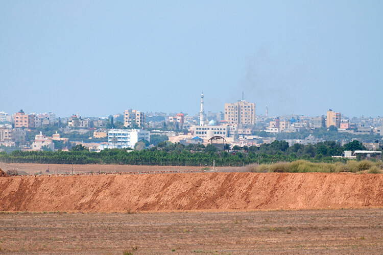 Dai suoli della Striscia di Gaza una sorprendente scoperta per proteggere ambiente e salute - immagine Geographical Magazine